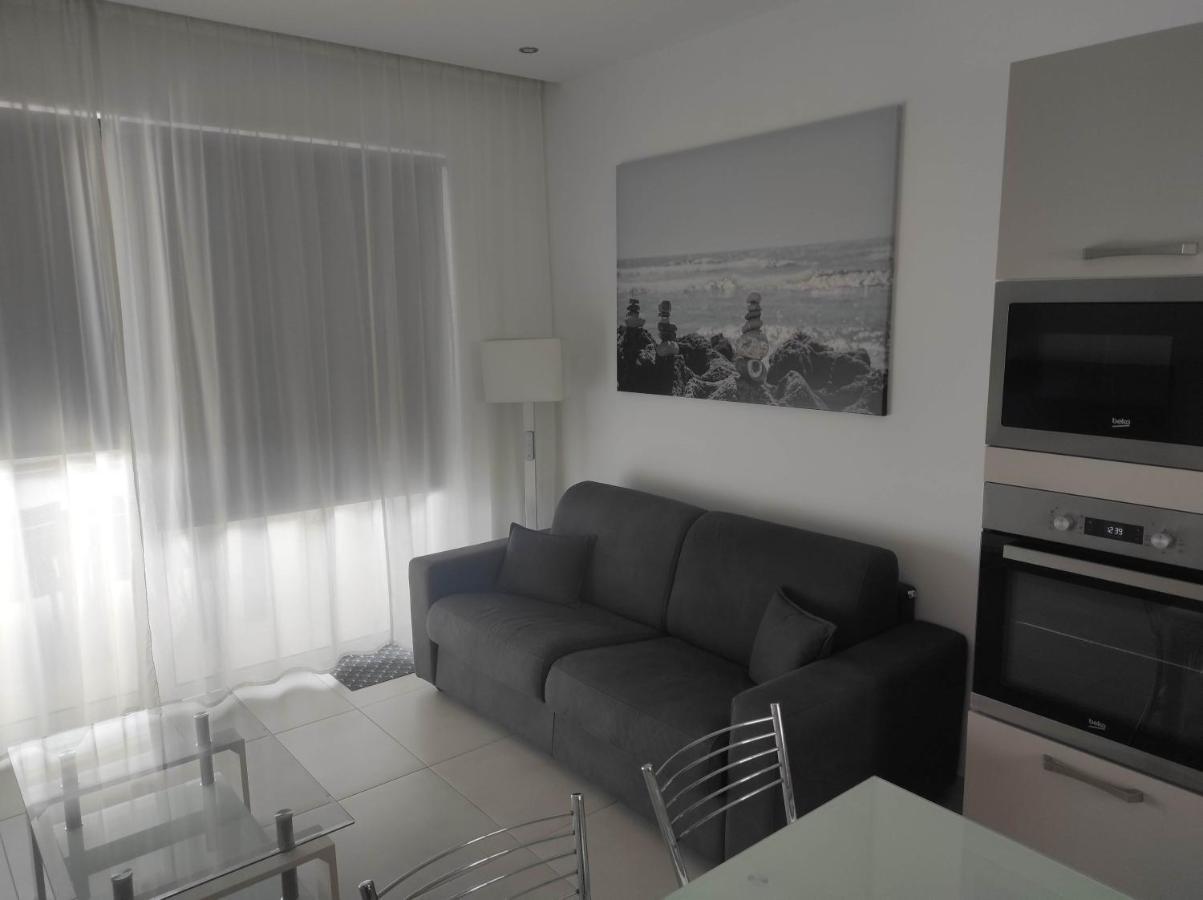 Апартаменты The Penthouse @ Court Twenty-five Слима